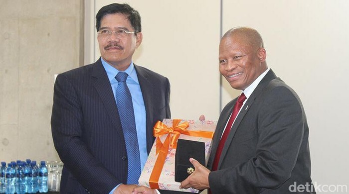 Ketua MA dan Rombongan Berkunjung ke Afsel dan Sudan