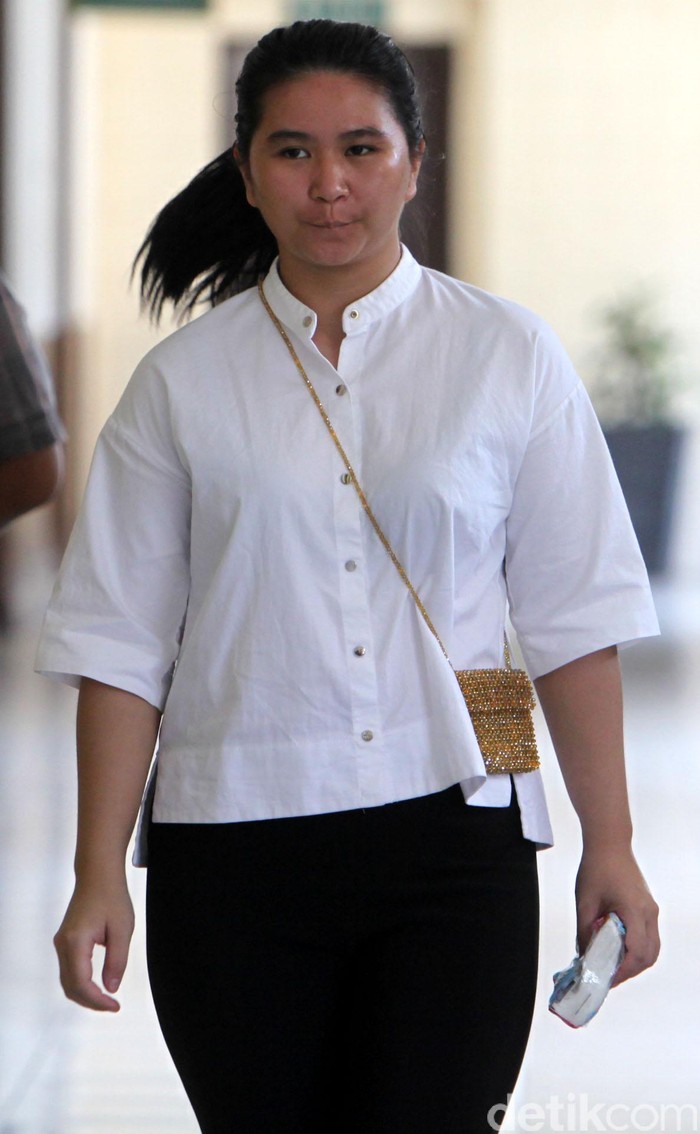 Penipu Tas Hermes Rp 950 Juta Dibui 2 Tahun, Vivi Salahkan Devita