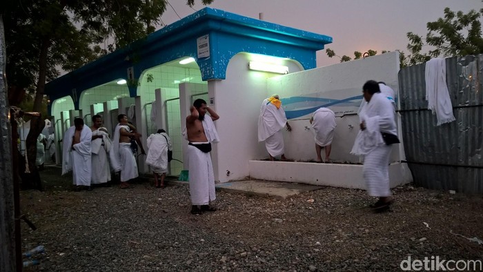 Jemaah Haji Indonesia Padati Arafah