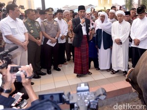 Di Martapura, Jokowi Ingatkan Masyarakat Tidak Bakar Perkebunan
