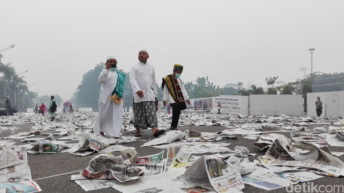 Perayaan Idul Adha di Tengah Kabut Asap Pontianak