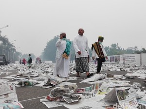 Perayaan Idul Adha di Tengah Kabut Asap Pontianak