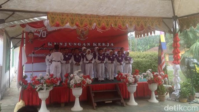 Sekolah anak TKI