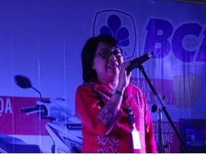 Belanja di Blok B Tanah Abang Pakai BCA Lebih Untung 3x Lipat