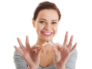 Wanita Ingin Berhenti Merokok? Coba Mulai di Tengah Siklus Menstruasi