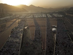 Arab Saudi dan Iran Sepakati Pemulangan Jasad Korban Tragedi Mina