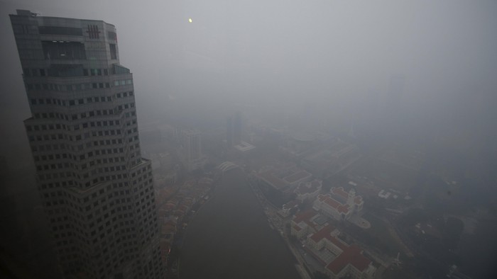 Kabut Asap dari Indonesia Makin Pekat, Singapura Liburkan Semua Sekolah