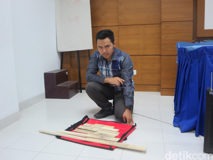 Pertolongan Pertama pada Patah Tulang Makin Praktis dengan Bi Fun