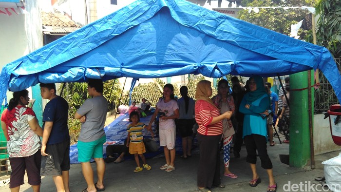 Posko Bantuan dan Puskesmas Siaga di Lokasi Kebakaran Tambora