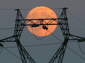 Supermoon Datang saat Jakarta Diprediksi Hujan Nanti Malam
