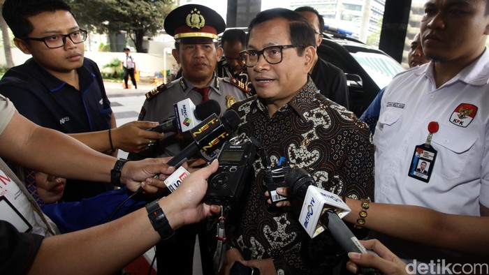 Seskab: PP Kebijakan Tak Boleh Dikriminalisasi Selesai Oktober 2015