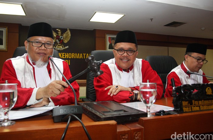 MKD Putuskan Sidang Kasus Novanto Digelar Terbuka dan Tertutup