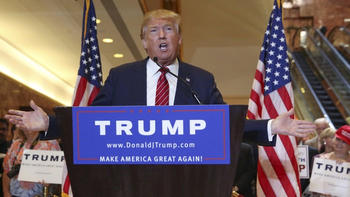 Donald Trump Akan Pulangkan Pengungsi Suriah Jika Menjadi Presiden AS