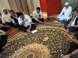 Gelar Tahlilan, Daker Makkah Doakan Korban Tragedi Mina dan Terjungkalnya Crane
