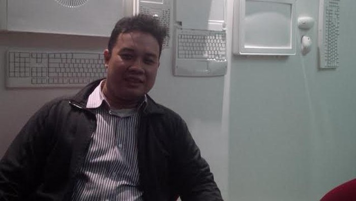 Lewat Aplikasi #MelawanAsap, Pak Guru Adji Berharap Tak Akan Ada Lagi Bencana Asap