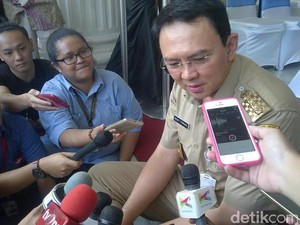Ahok: Nggak Perlu Pergub Daging Anjing Nanti Ada Pergub Tupai dan Tikus