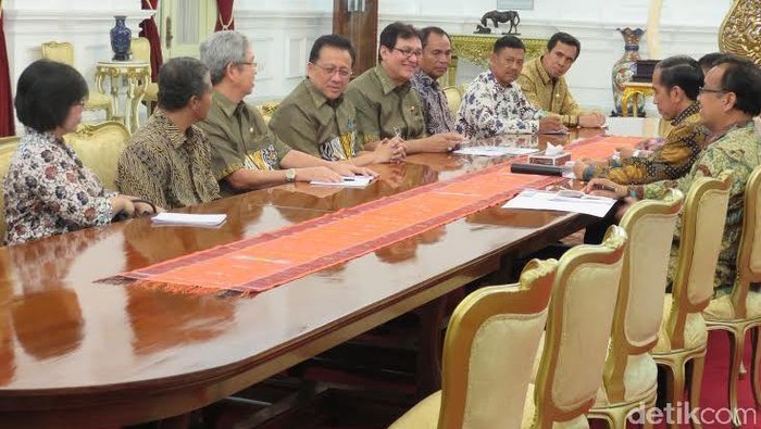 Jokowi Diminta Bangun Kebun Binatang di Tiap Provinsi