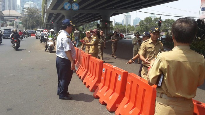 Urai Kemacetan, Dishub Alihkan Rute Tanah Abang ke Penjernihan