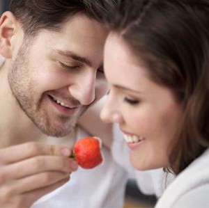 Hindari 5 Makanan Ini Sebelum Bercinta Hindari 5 Makanan Ini Sebelum Bercinta