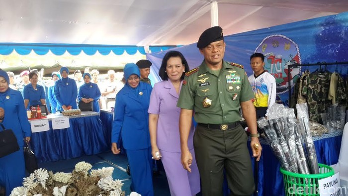 Sediakan Ambulans, Jenderal Gatot Ingin Eratkan TNI dengan Rakyat