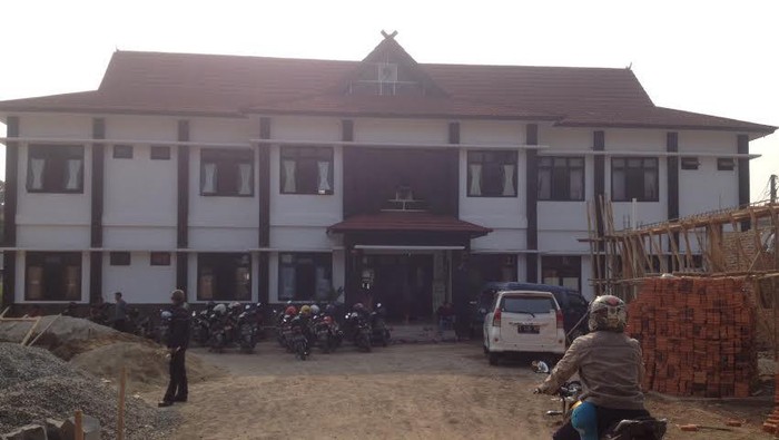 Ada Rumah Bagi Pecandu Rokok di Purwakarta