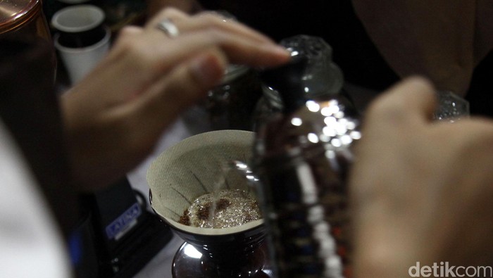 Risiko Kanker Usus Besar Bisa Diturunkan Sampai Separuh dengan Kopi