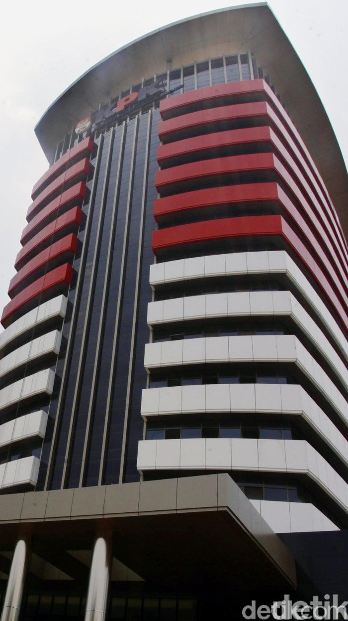 Adakah Dendam Dalam Revisi UU KPK?