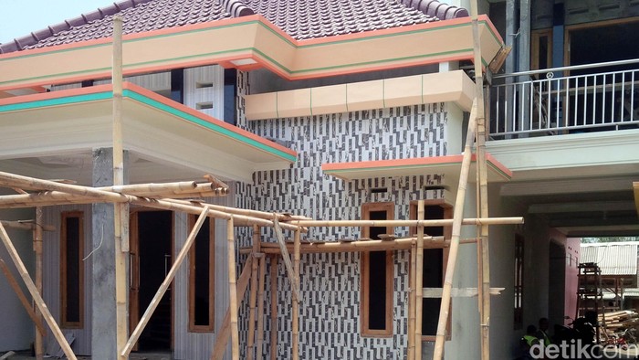 Ini Kata Bupati Lumajang Soal Nasib Kades Awar-awar yang Jadi Tersangka