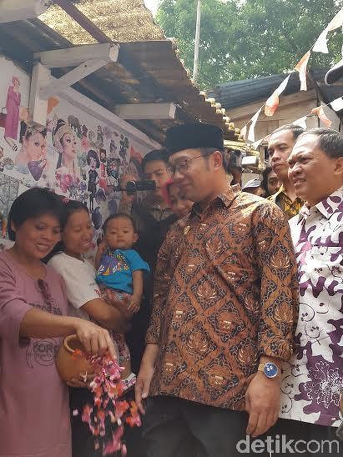 Ridwan Kamil Pastikan Kampung Kolase Yang Digusur Jadi RTH