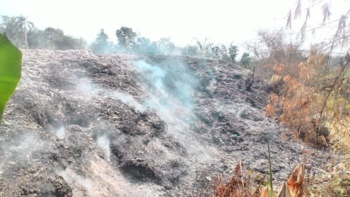 Sampah di TPS Liar Cinere Kerap Terbakar, Membahayakan Lingkungan
