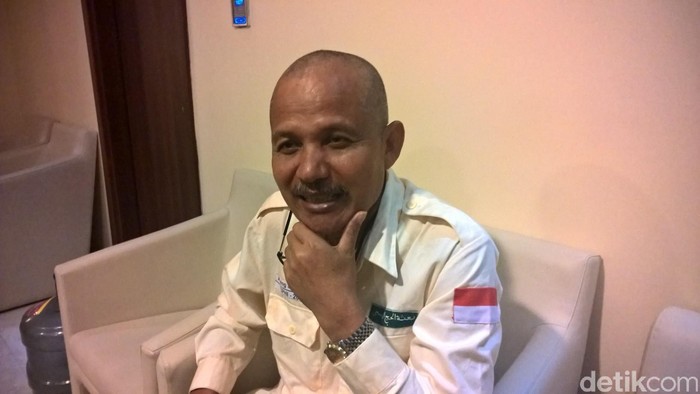 Ketua Kloter JKS 61 Tegar Hadapi Tragedi Mina dengan Senyum