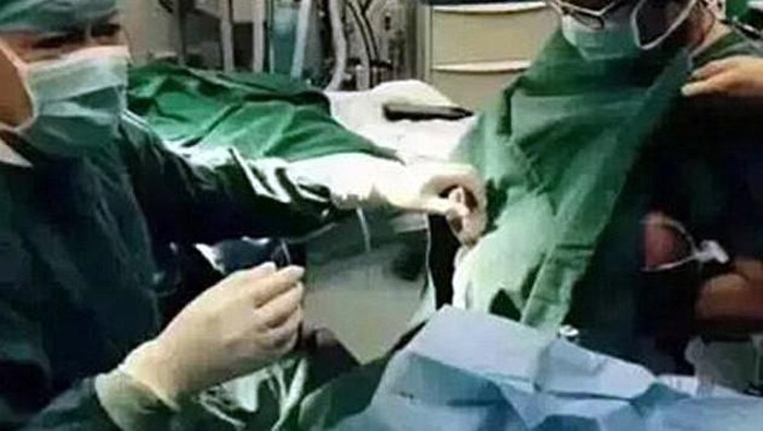 Rewel Saat Dioperasi, Pasien Anak di China Disusui Perawatnya