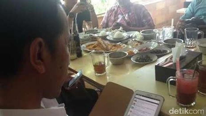 Jokowi Minta Petugas Rumah Sakit dan Puskesmas di Palangkaraya Tetap Siaga