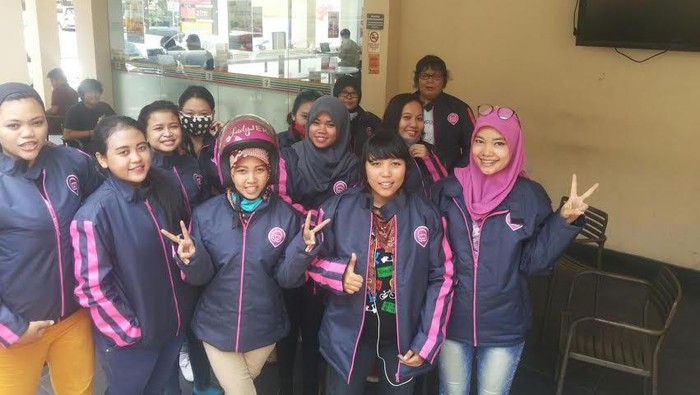 Promosikan LadyJEK, Para Perempuan ini Naik Motor Keliling Jakarta