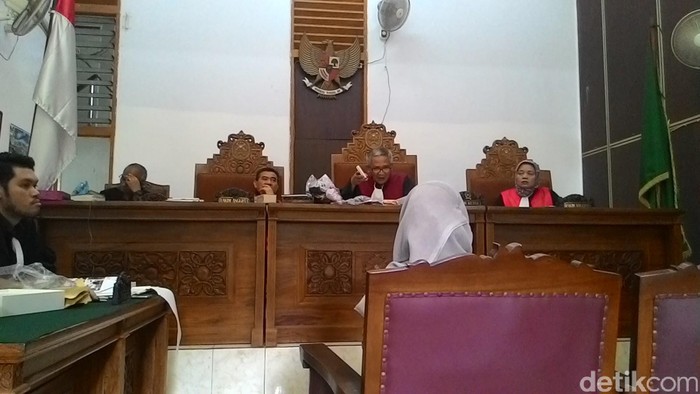 Detik-detik Penghuni Kos Temukan Jenazah Tata Chubby