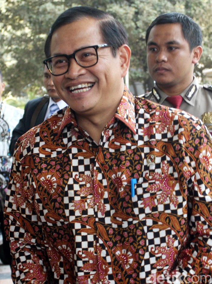 Pramono Anung Bertandang ke Kantor JK