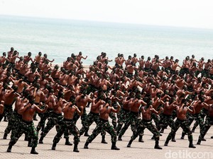 Kala Kopral Hingga Jenderal Berbaur dan Ramah dengan Masyarakat