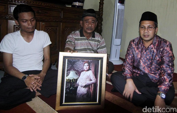 Wali Kota Makassar Kunjungi Rumah Korban Penumpang Aviastar