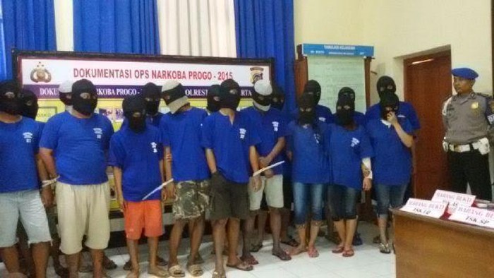 Hakim Diklat, Vonis Pengedar Ganja yang Dituntut Mati Ditunda