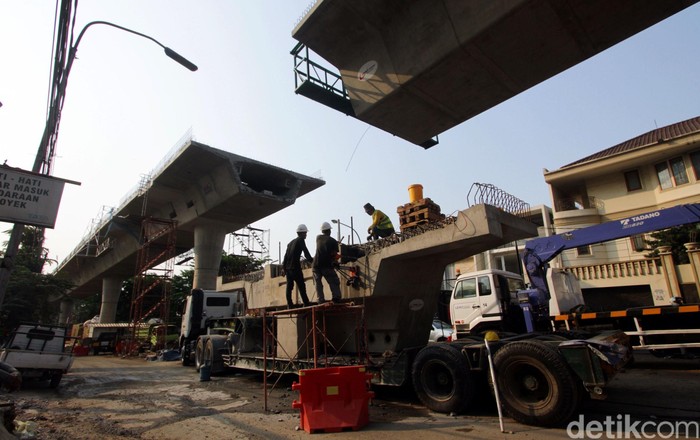 Perlintasan KA Rawan Kecelakaan, 3 Flyover akan Dibangun di Lokasi Ini