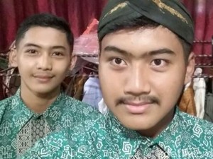 Cerita Anak SMA di Jakarta yang Tolong Kakek Mulyoto yang Tersasar