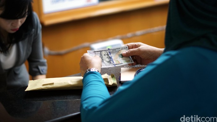 Mirip Pengatur Skor Sepak Bola, Begini Cara Kerja Manipulator Rupiah