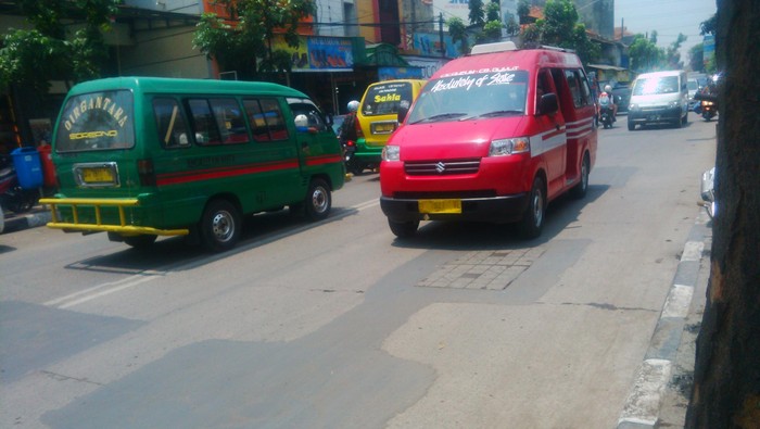 Disebut Brengsek oleh Ridwan Kamil, Ini Cerita Soal Angkot 05 Bandung