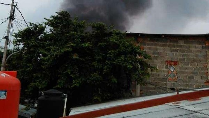 Permukiman di Belakang Pasar Rumput Terbakar