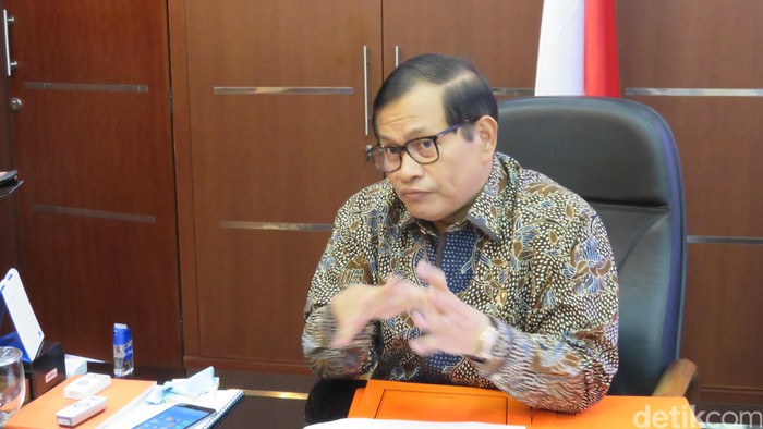 Seskab: Ada Perusahaan yang Akan Ditetapkan Status Hukumnya Terkait Asap
