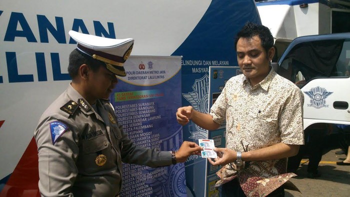 Mantap, Silakan Dicoba! Perpanjang SIM Secara Online Resmi Dibuka