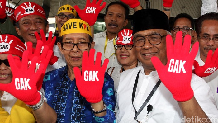 ICW: Jangan Pilih Kader yang Partainya Ajukan Revisi UU KPK