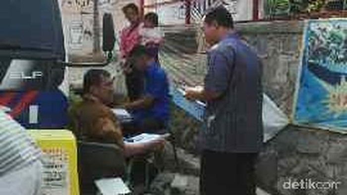 Polres Depok Buka Layanan SIM Keliling Pagi ini di Pasar Rakyat Jl Merdeka