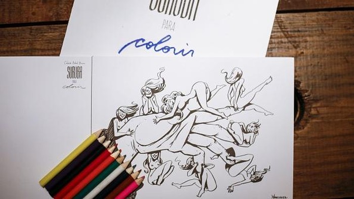 TO GO WITH AFP STORY BY NATALIA RAMOS
A coloring book for adults called Suruba (group sex) for sale in Sao Paulo, Brazil, on June 23, 2015. Considered as anti-stress passtimes, one million copies of coloring books have been already sold in Brazi