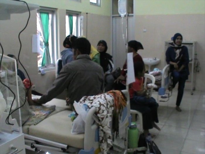 Puluhan Orang Keracunan setelah Santap Makanan di Pesta Pernikahan